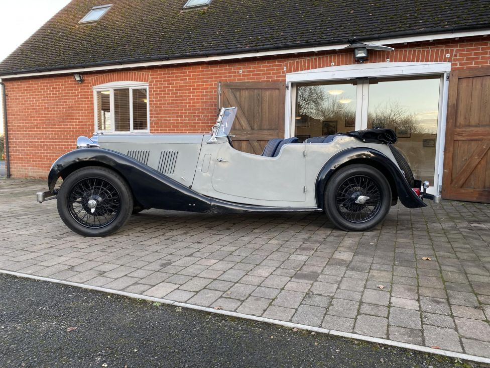 1937 MG VA Four seater tourer Photograph