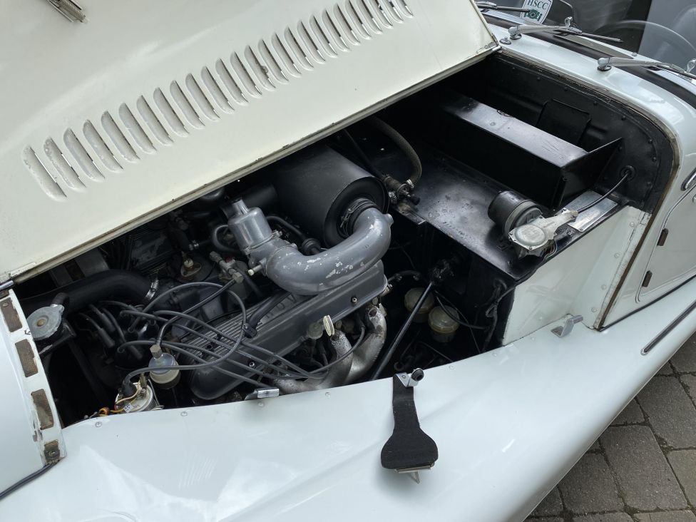 1971 Morgan +8 Moss gearbox, LHD. Photograph