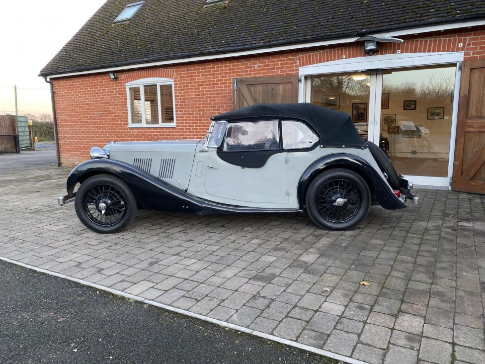 1937 MG VA Four seater tourer Photograph