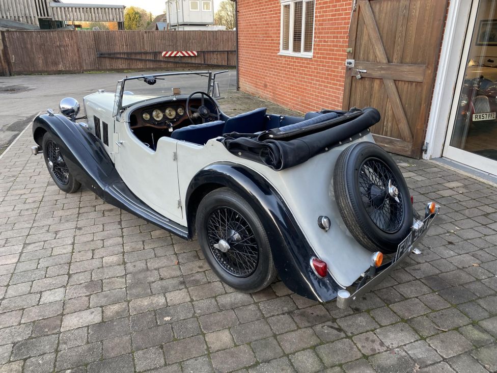 1937 MG VA Four seater tourer Photograph